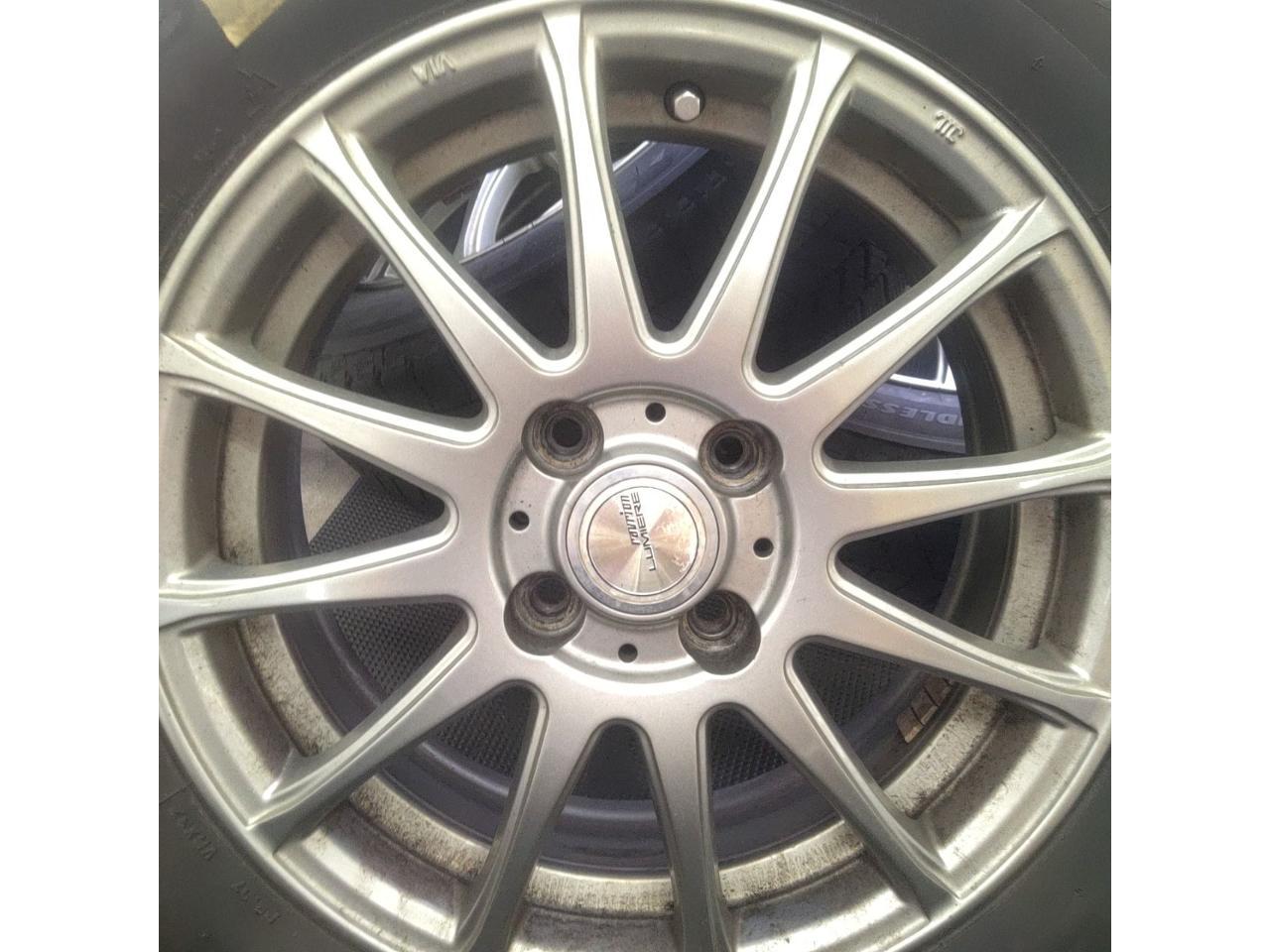 weds ravrion LUMIERE + BRIDGESTONE BLIZZAK VRX3