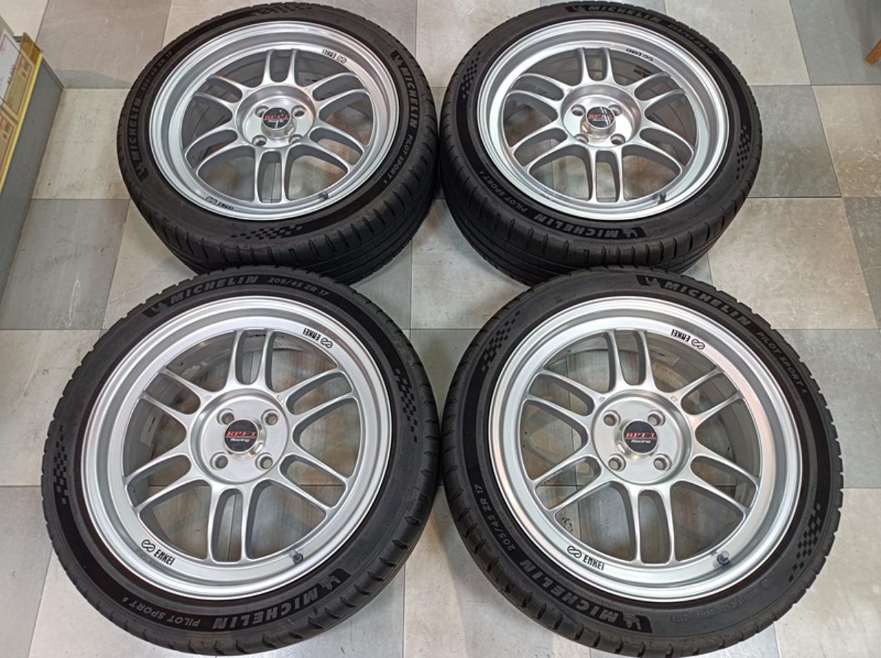 ENKEI Racing RPF1 + MICHELIN PILOT SPORT5