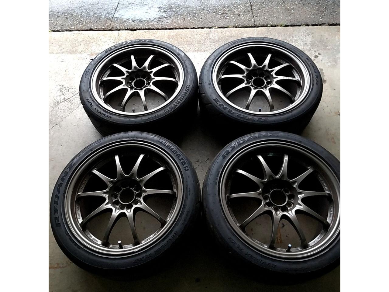 RAYS VOLK RACING CE28N 10-spoke + SHIBATIRE RYDANZ REVIMAX R23 235 / 40ZR17