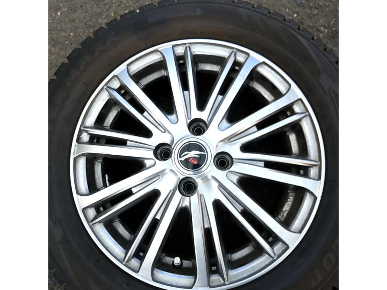 weds fang Twin 10-spoke + DUNLOP WINTERMAXX WM02 175 / 65R15