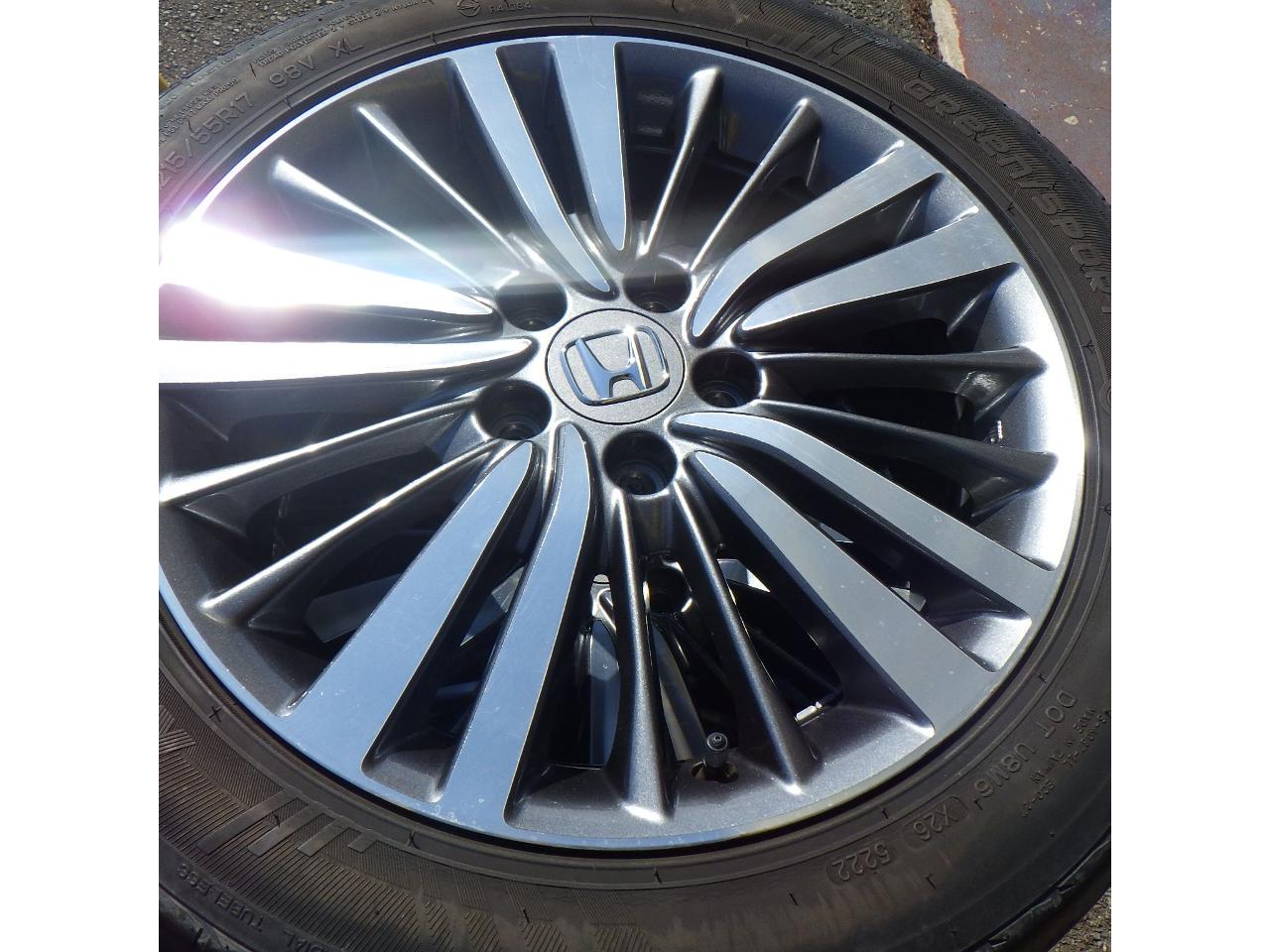 Honda genuine Odyssey RC4 Hybrid Gray polish wheel