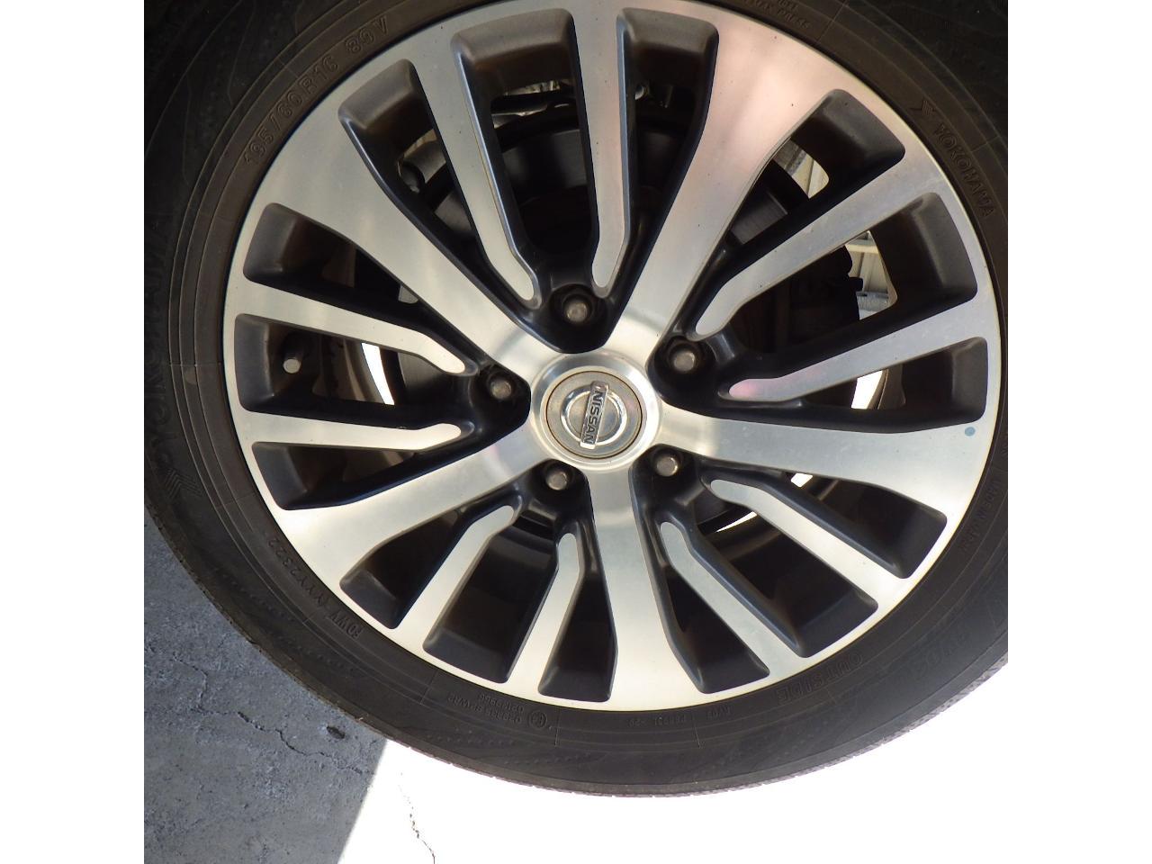 Wheels only for Serena Highway Star genuine wheels