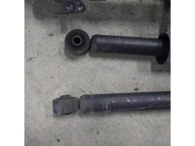 Genuine Daihatsu parts
Suspension kit
Mira / L275S