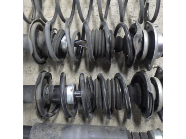 Genuine Daihatsu parts
Suspension kit
Mira / L275S