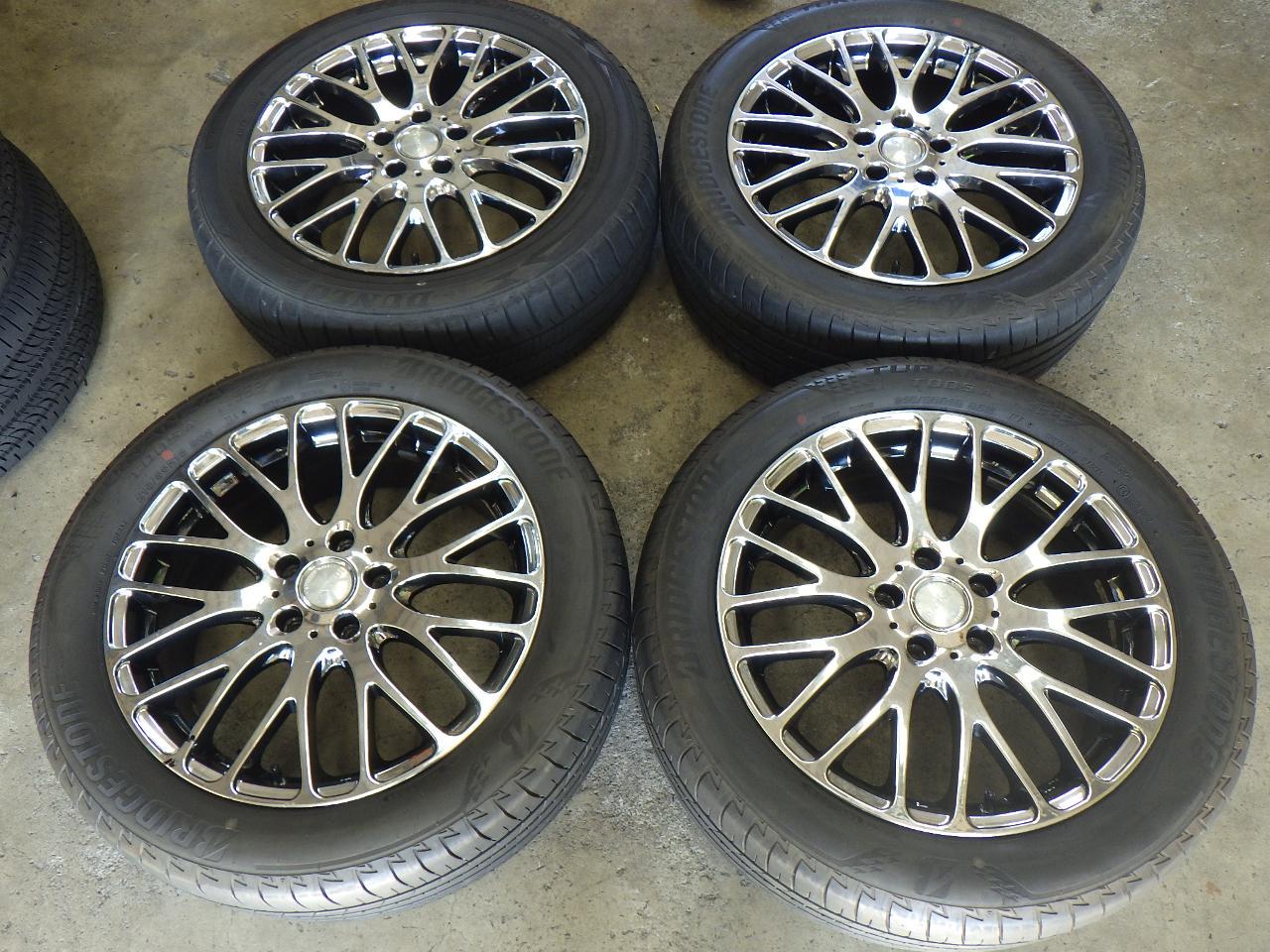 COSMIC VENERDI Plated mesh wheel + BRIDGESTONE TURANZA T005A + DUNLOP RV505
