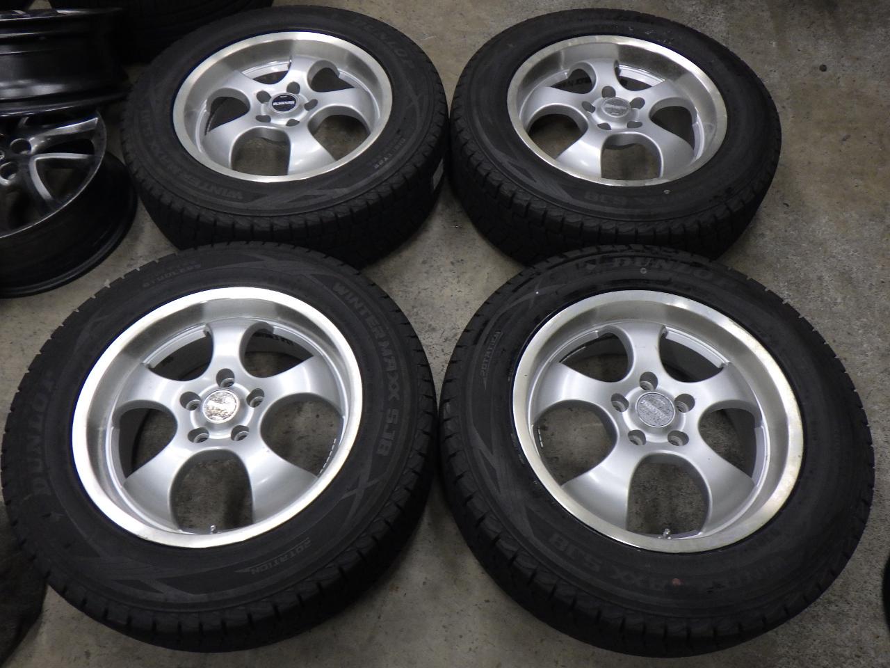 Studless Revery 5-spoke deep-dish wheels + DUNLOP WINTERMAXX SJ8 +