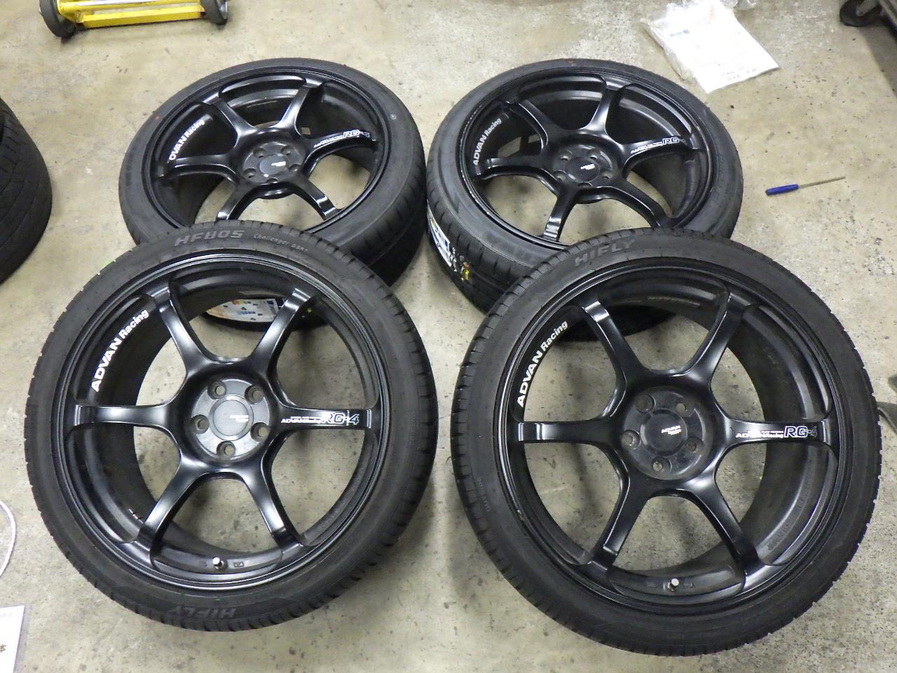 YOKOHAMA ADVAN Racing RG-4 + MINERVA F205 + HIFLY HF805