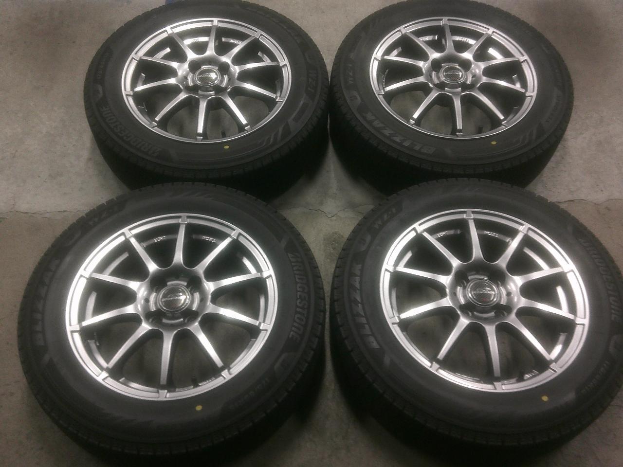 A-TECH SCHNEIDER StaG + BRIDGESTONE BLIZZAK WZ-1 175 / 65-15 Z10365