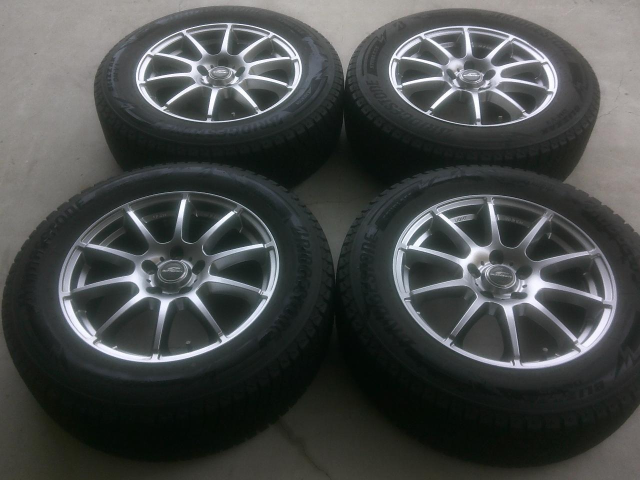 A-TECH SCHNEIDER StaG + BRIDGESTONE BLIZZAK DM-V3 225 / 65-17 Z10560