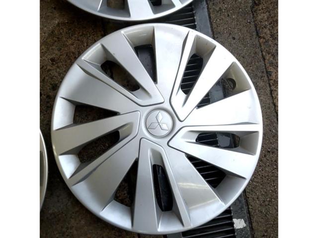 三菱 MITSUBISHI ekワゴン純正14インチホイールキャップ