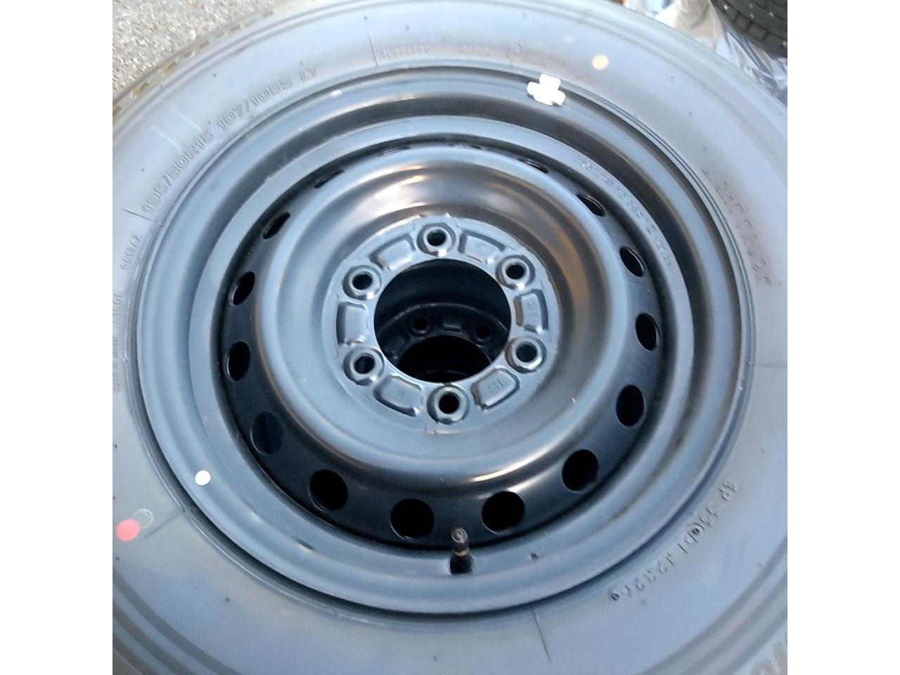 Toyota genuine 200 Hiace genuine steel wheel + BRIDGESTONE ECOPIa RD613