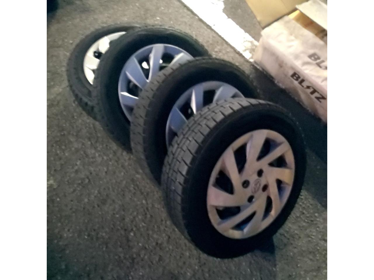 Toyota Aqua Genuine steel wheel + WINTERMAXX WM02