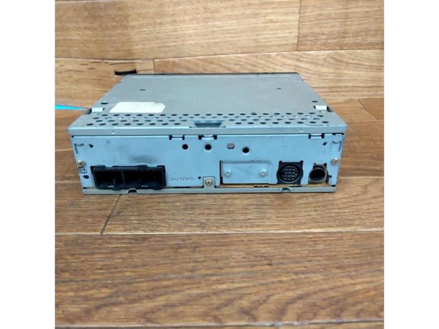 【ダイハツ純正】カセットチューナー