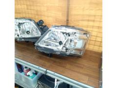 Genuine Nissan NV350 parts
Genuine parts for the early model Caravan (E26 type)
Halogen headlights
Right and left