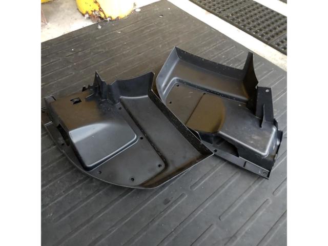 JEEP
Genuine JL Jeep Wrangler parts
Fog cover
Right and left