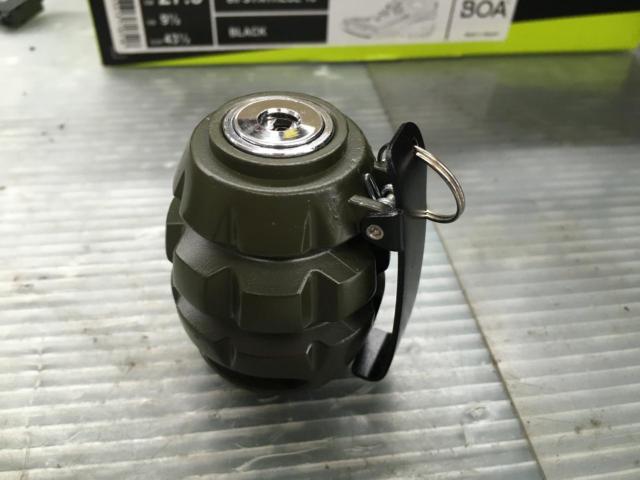 メーカー不明 手榴弾型 ディスクロック