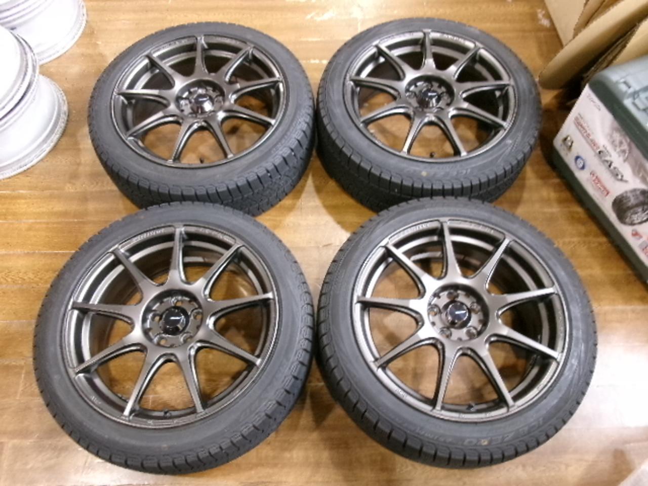 Back of container A weds WedsSport SA-99R+PIRELLI ICE ZERO ASIMMETRICO 215 / 45R17 Four