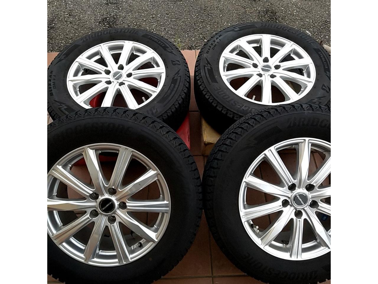 BRIDGESTONE BALMINUM 10SPOKE + BRIDGESTONE BLIZZAK DM-V3