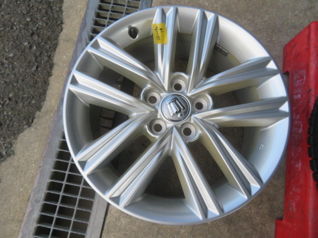 Only one Toyota Crown athlete 210 system Previous period Original wheel