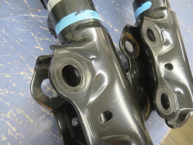 Toyota genuine
90 system
Noah
Genuine
Suspension kit