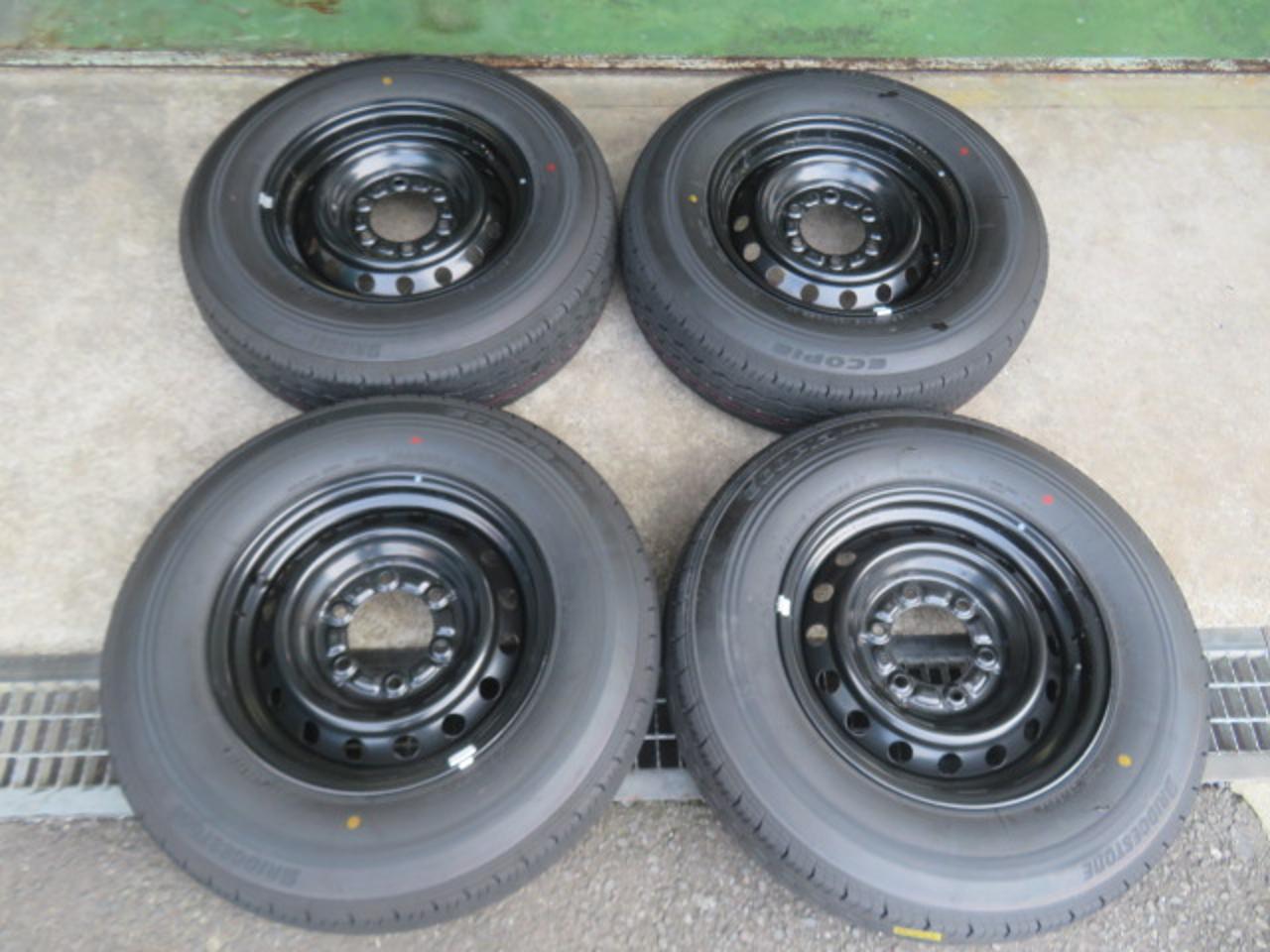 Genuine Toyota 200 Hiace Steel + BRIDGESTONE ECOPIA RD613