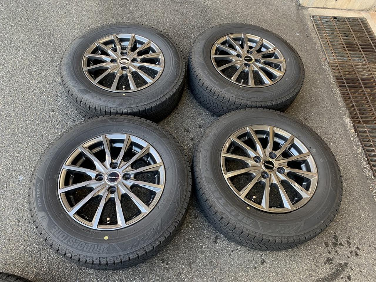 BRIDGESTONE BALMINUM TR10 + BRIDGESTONE BLIZZAK VRX3 175 / 70R14 4 pieces set