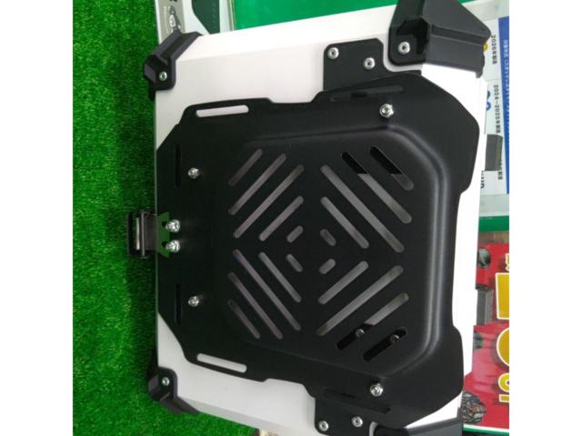 【ONE STEP】 ABS製バイク用リアボックス 58L