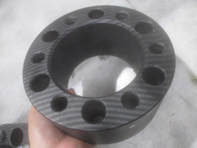 メーカー不明 カーボン調ワイドトレッドスペーサー 75mm