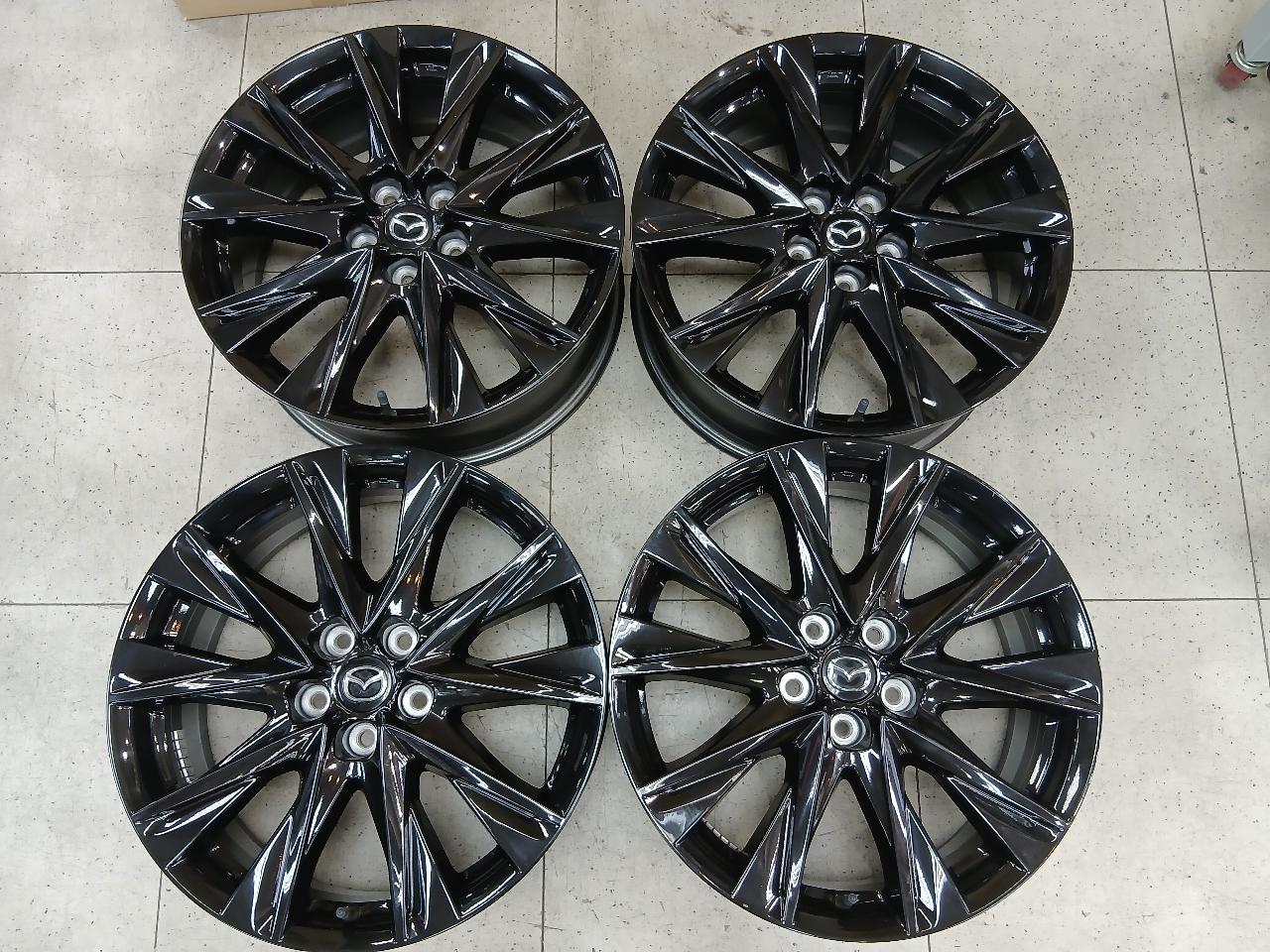 Warehouse Mazda genuine CX-8 Black Tone Edition Pure aluminum