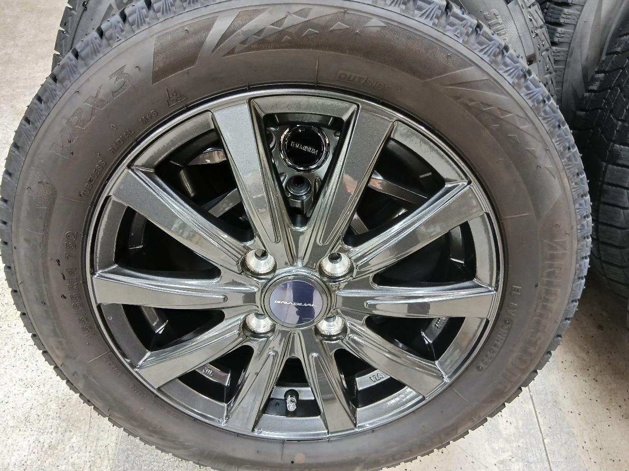 weds GRANDUAL + BRIDGESTONE BLIZZAK VRX3