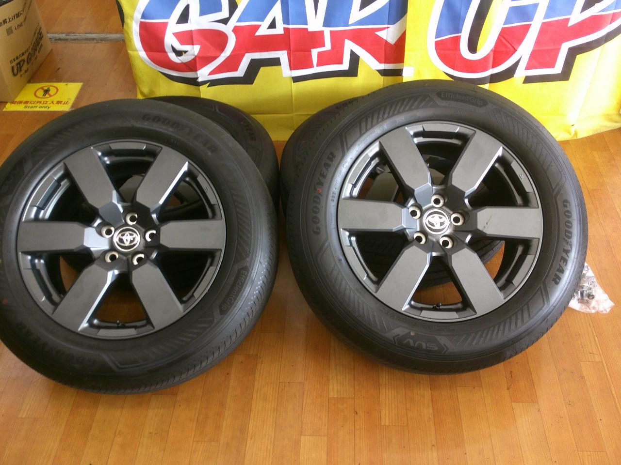 Toyota original TOYOTA 60 series RAV4 Adventure Original wheel + DUNLOP e. SPORT MAXX 235 / 60R18 + GOODYEAR