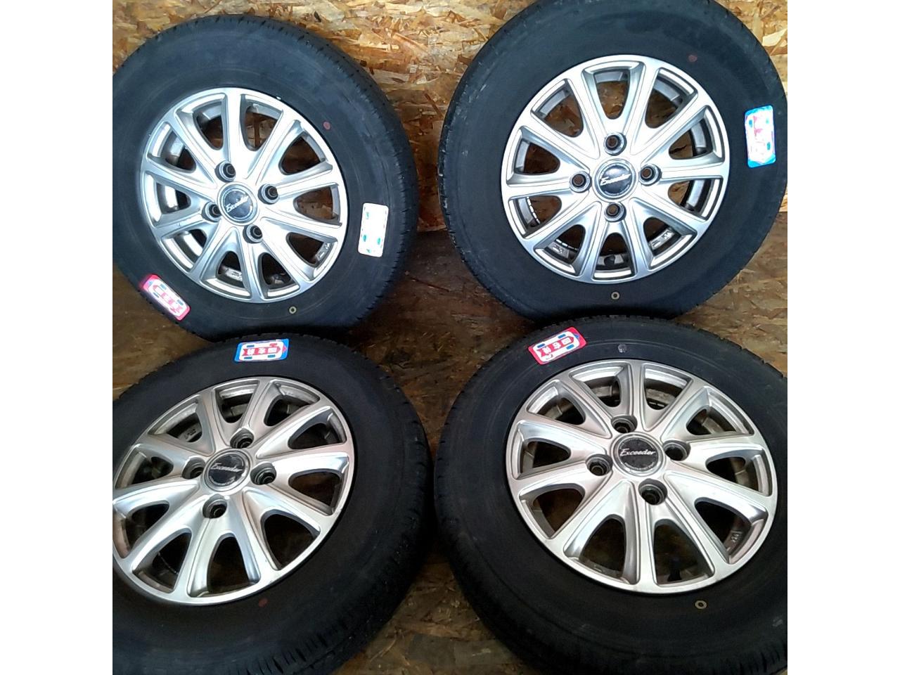 HOT STUFF Exceeder + DUNLOP ENASAVE VAN01