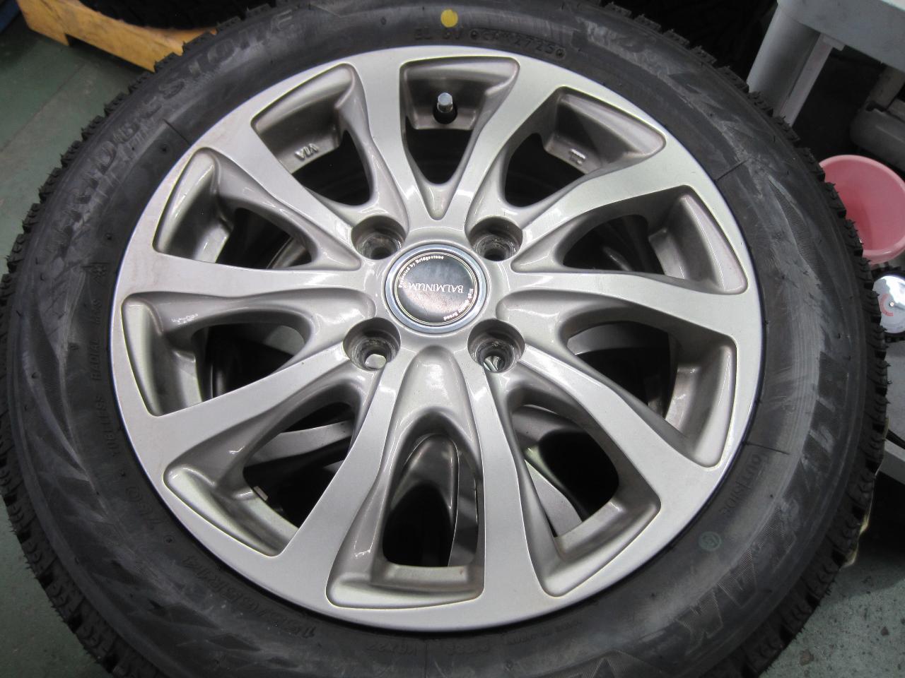BRIDGESTONE BALMINUM + BRIDGESTONE BLIZZAK VRX2