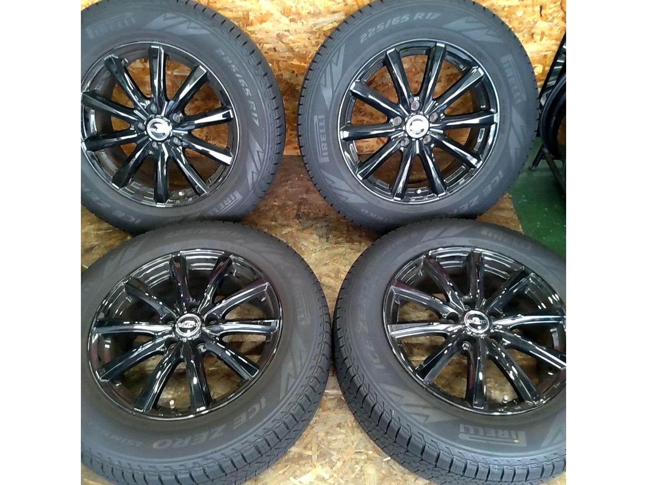 COSMIC / VENERDI DILETTO+ PIRELLI ICE ZERO ASIMMETRICO