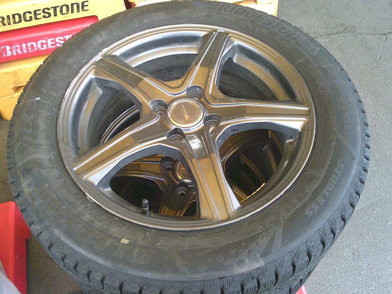 BRIDGESTONE TOPRUN VR5 + BRIDGESTONE BLIZZAK VRX3