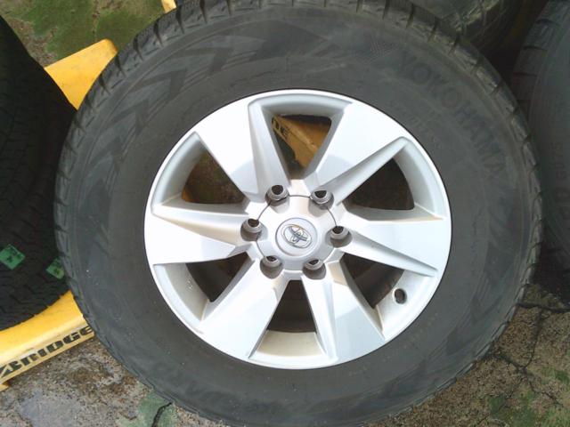 トヨタ純正 150プラド純正ホイール + YOKOHAMA ICEGUARD G075