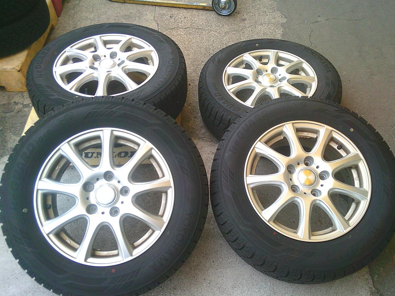 YOKOHAMAice GUARD iG60 + DUNLOP DUFACT DS9