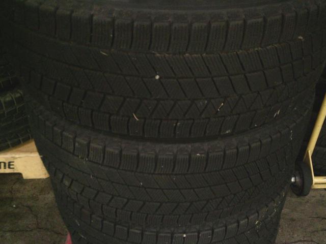 BRIDGESTONE BLIZZAK VRX3 + TOPY(トピー) AZANE E-10