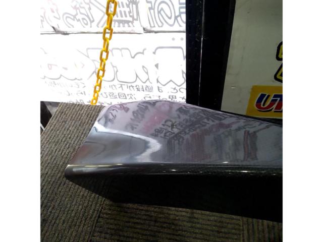 Unknown Manufacturer
Carbon-look FRP side aero