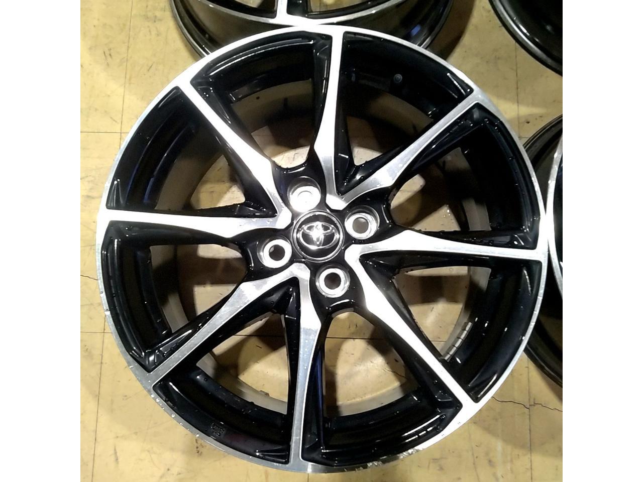 Toyota genuine GR Aqua genuine wheels