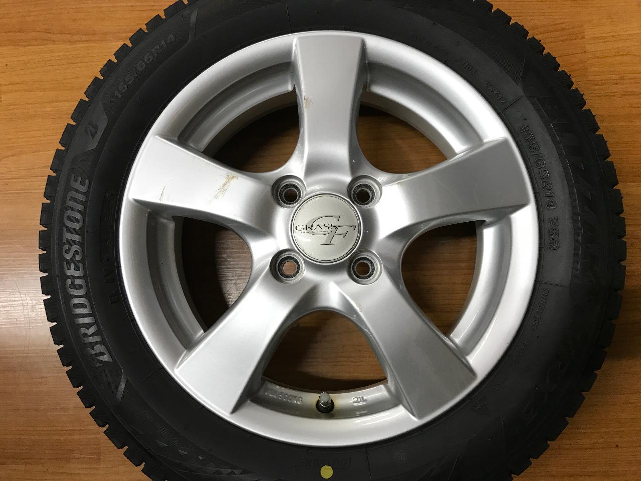 YOKOHAMA GRASS CF Spoke wheels + BRIDGESTONE BLIZZAK VRX3