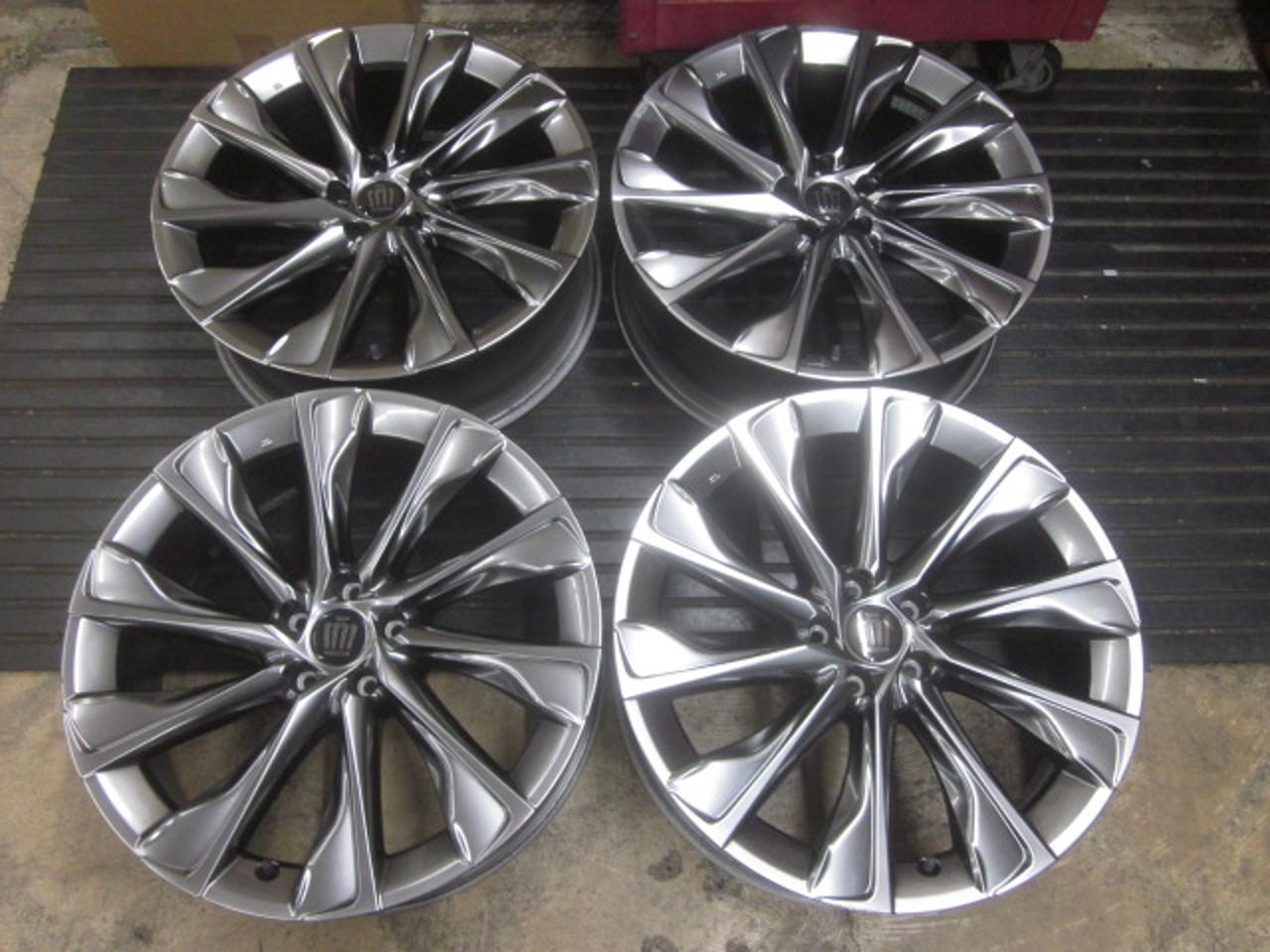 Toyota genuine parts Crown Crossover genuine wheels