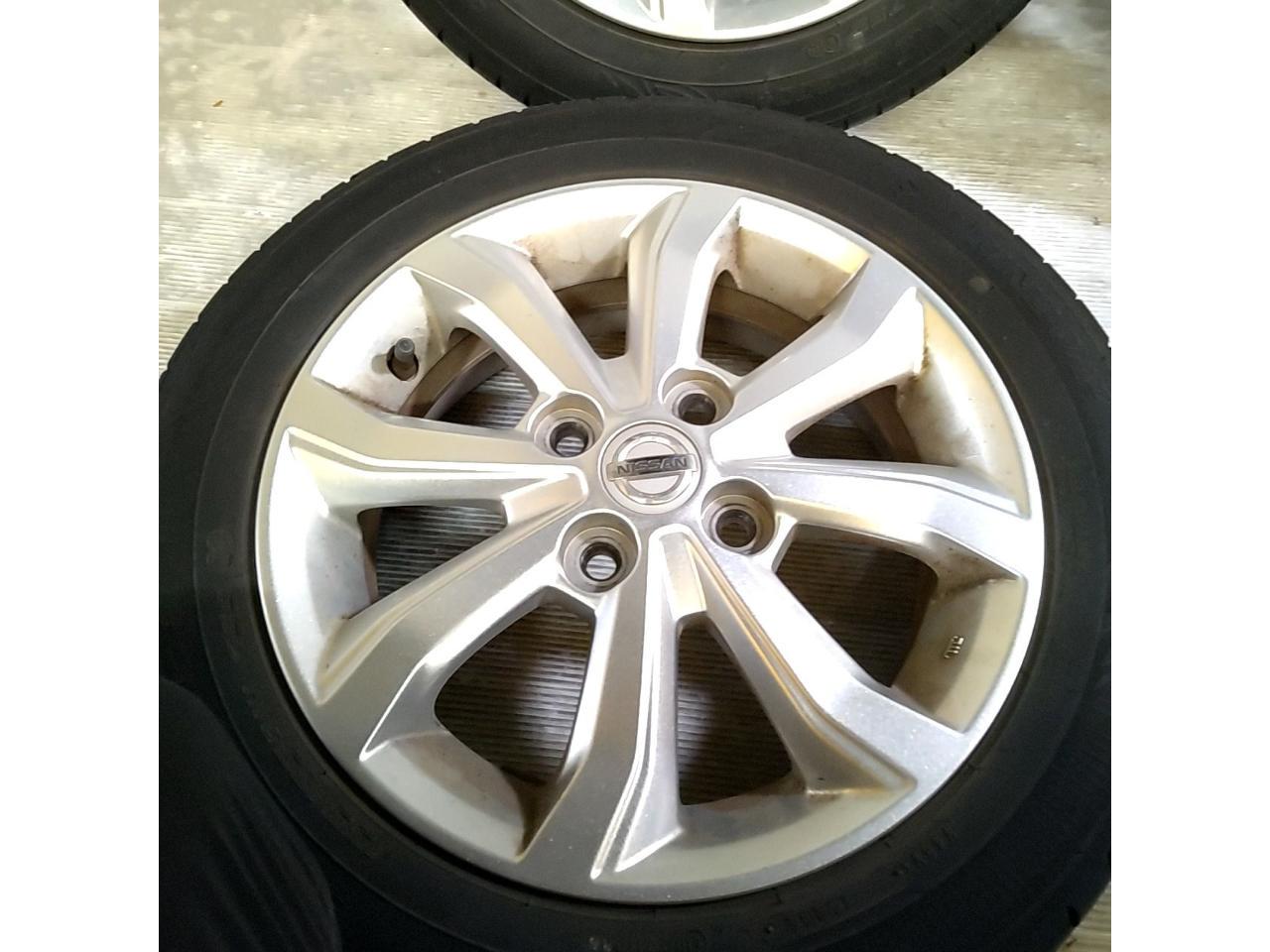 Nissan genuine Days original wheel