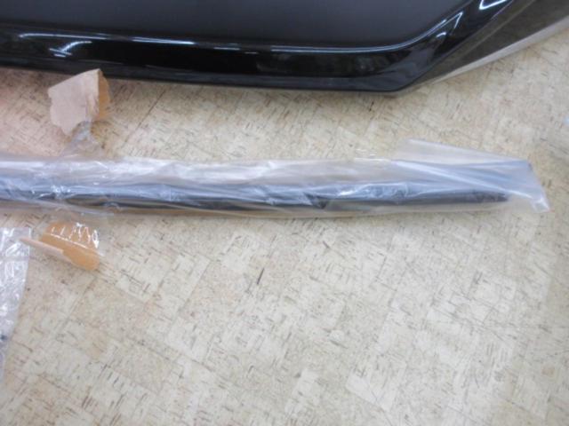 MODELLISTA
Front spoiler