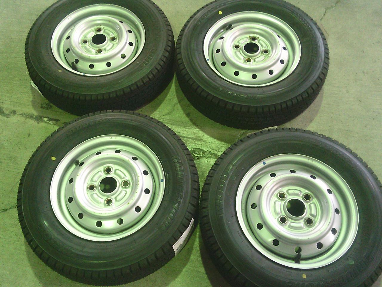 RX2610-2002 TOPY Steel wheel + BRIDGESTONE W300 4 pieces set