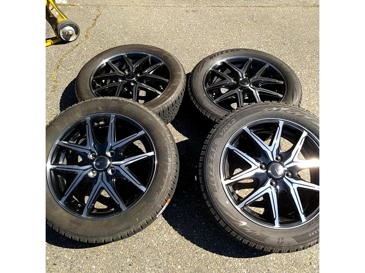 RX2610-0112S TOPY CEREBRO undefined+BRIDGESTONE BRIDGESTONE BLIZZAK VRX2 4 pieces set