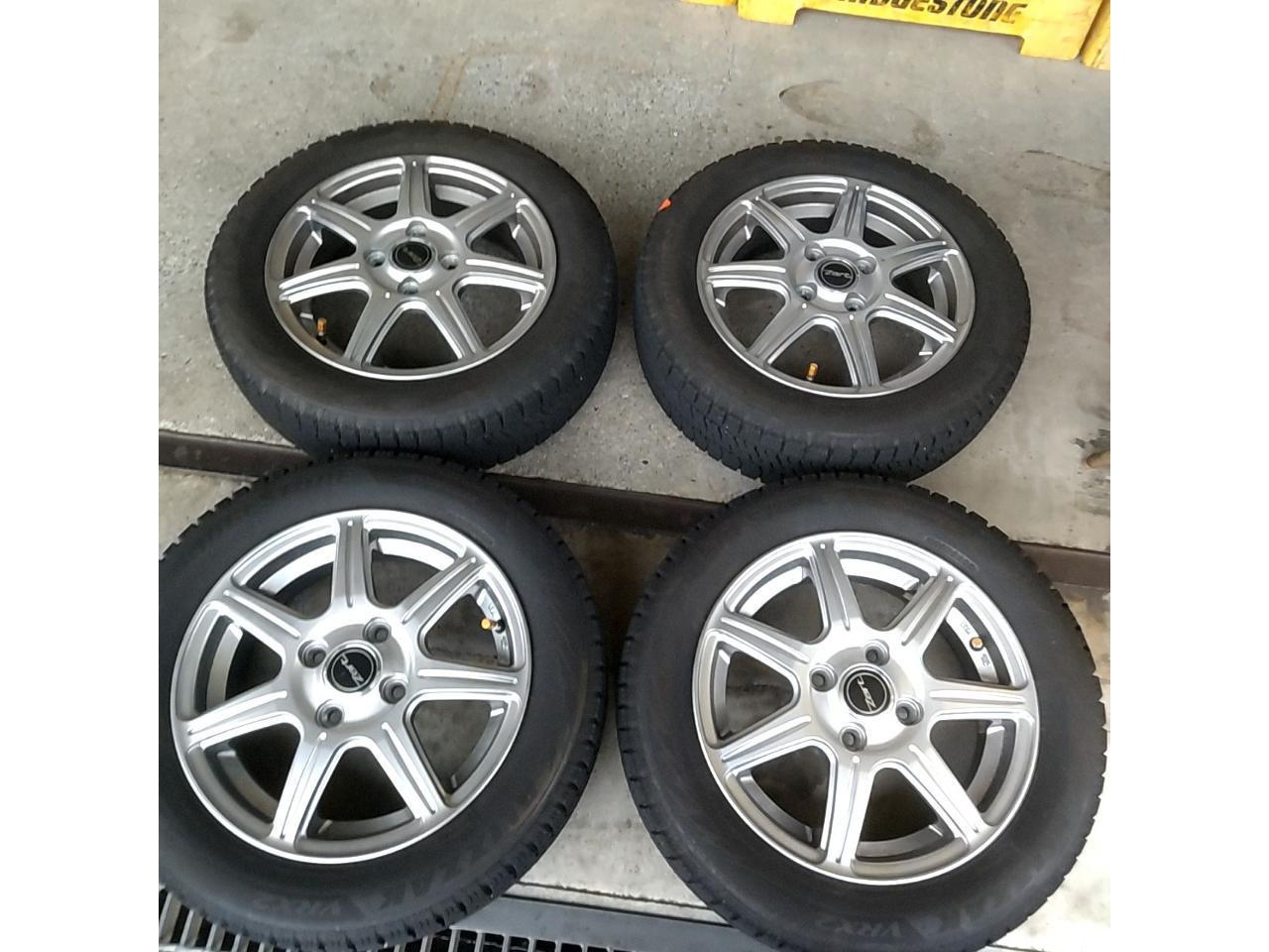 RX2610-0261S BRIDGESTONE Zart R7 + BRIDGESTONE BLIZZAK VRX2 4 pieces set