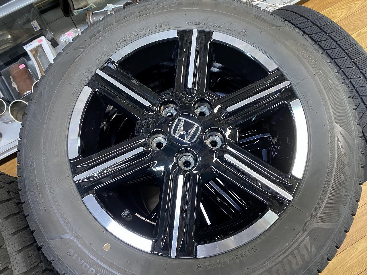 Honda genuine Vezel RV series genuine + BRIDGESTONE Blizzak VRX3