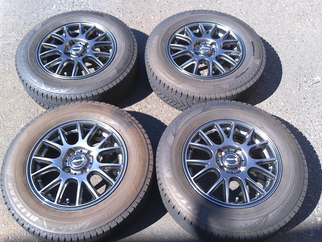DUNLOP Mistiere Mesh + BRIDGESTONE BLIZZAK VRX3