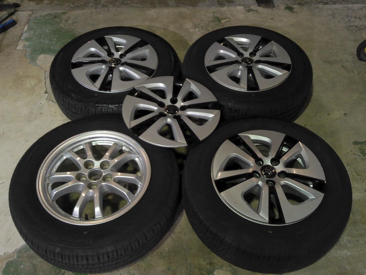 Toyota genuine 50 Prius original wheel + AUTOBACS Maxrun Efficia